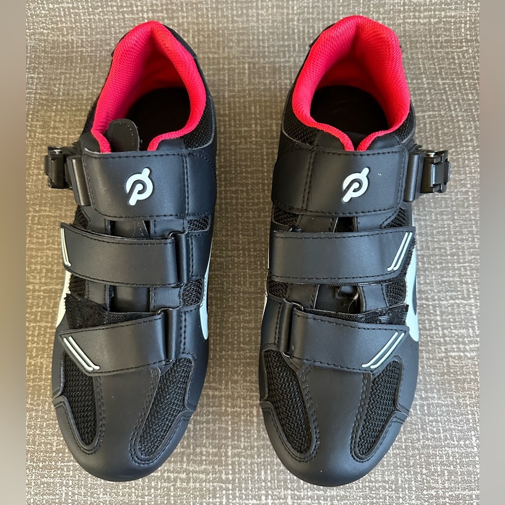 Peloton Cycling Bike Shoes With Cleats Size 40 US Size 9 one cleat missing